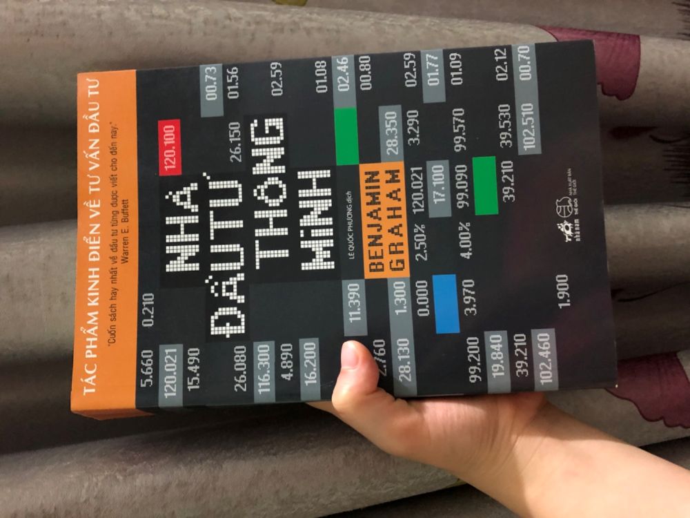 Góc Nhìn Thực Tế: Vì Sao Nhiều Người Đọc Xong Vẫn Không Kiếm Được Tiền?