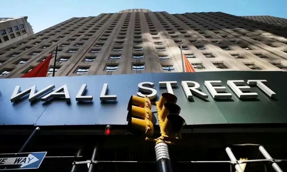 Trên Đỉnh Phố Wall - Peter Lynch 4 Cách Phân Loại Cổ Phiếu Trong Cuốn Trên Đỉnh Phố Wall