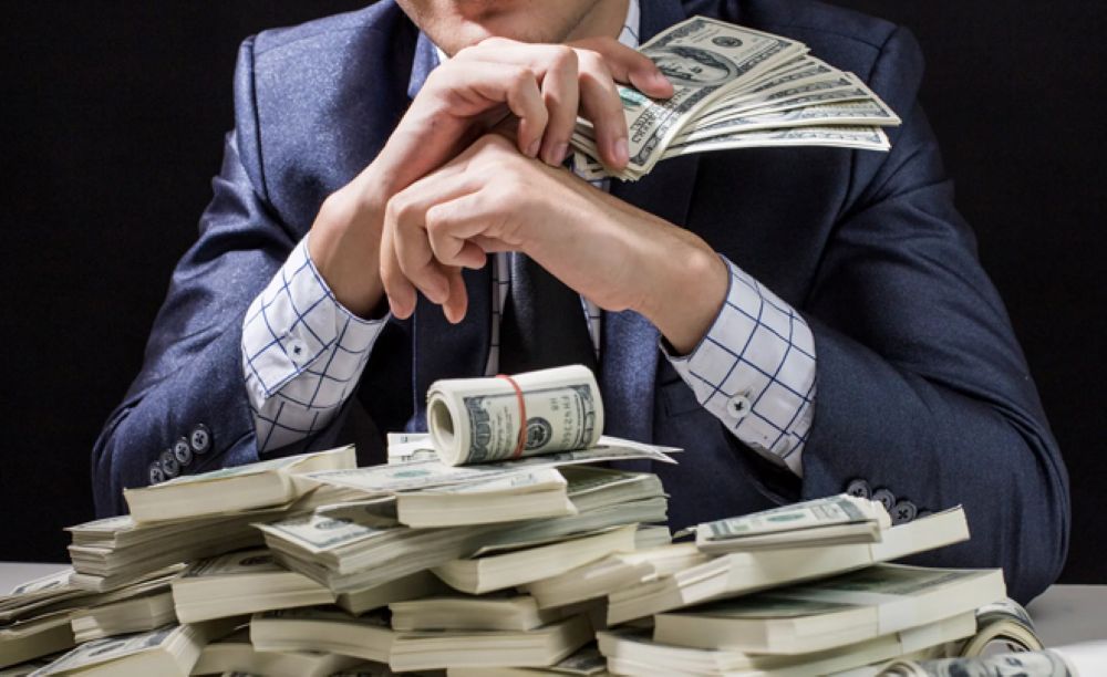 Tiết Kiệm Và Đầu Tư: Để Tiền Không Chỉ Nằm Yên